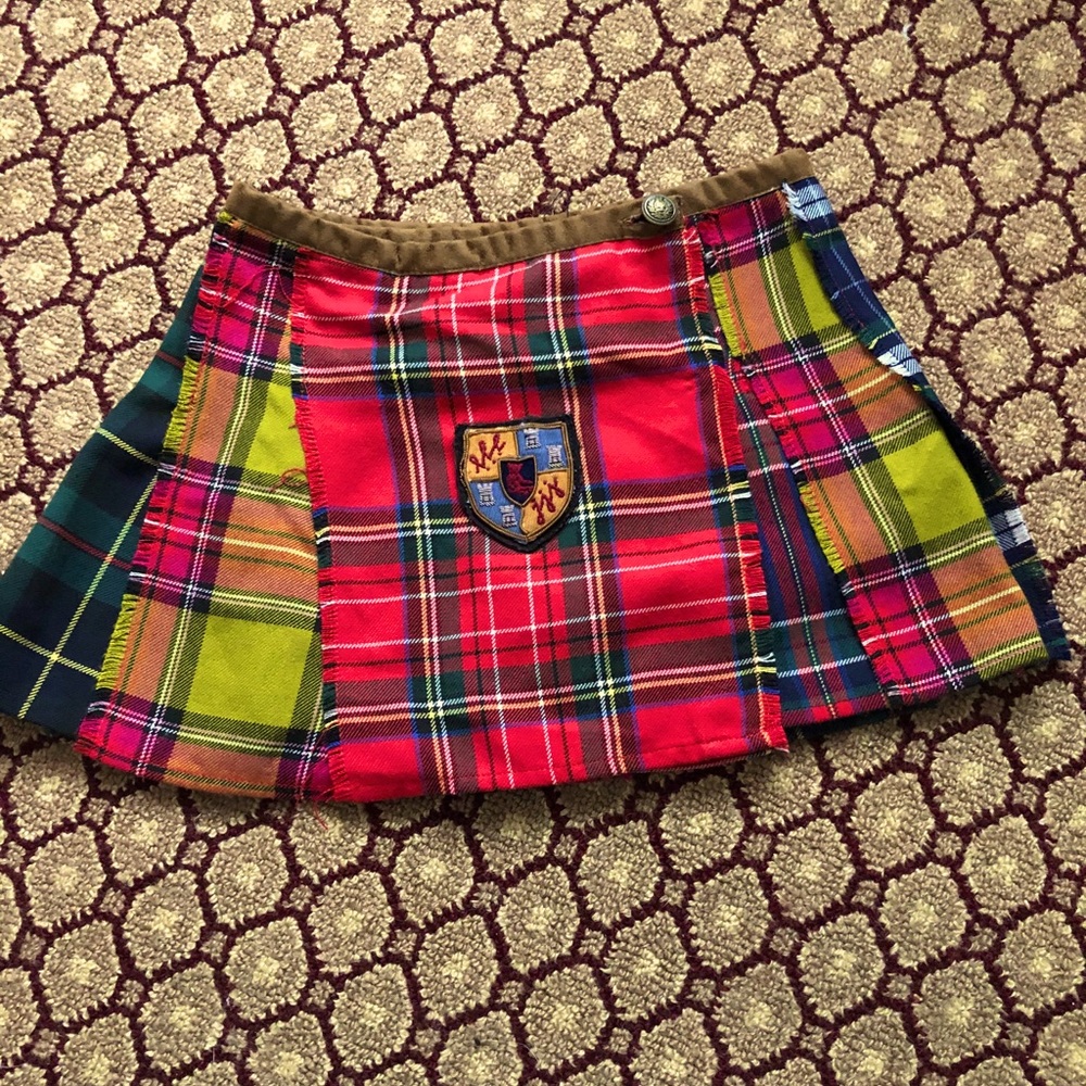 Jacadi girls skirt size 4a.